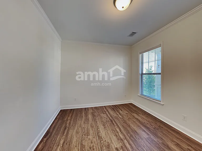 5935 Hart Way — Photo 19