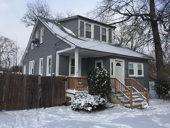 2nd image of 12322 McGowan Ave
