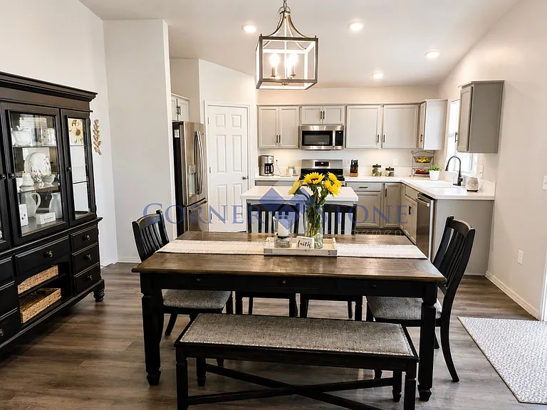 19617 Newell Way — Photo 4