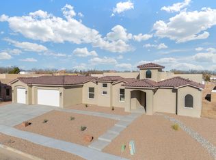 380 Taylor Rd NE, Los Lunas, NM 87031