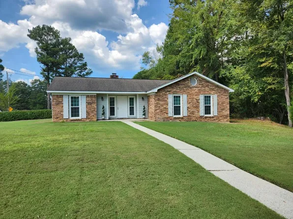 8301 Deland Dr, Columbus, GA 31904