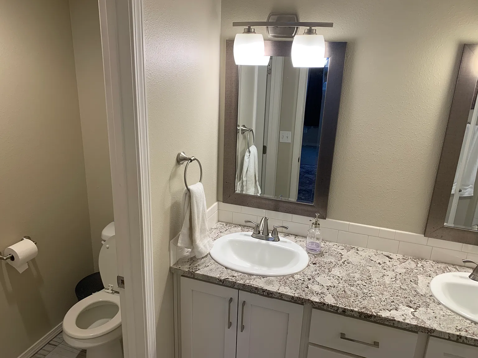 6 bed, 2910 sqft, $1,500 — Photo 3