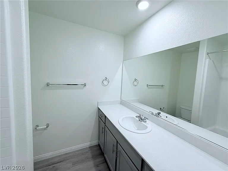9992 Ullom Dr — Photo 10