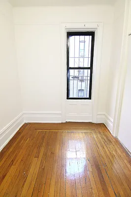 Rented by Crosstown Apartments NYC | media 30