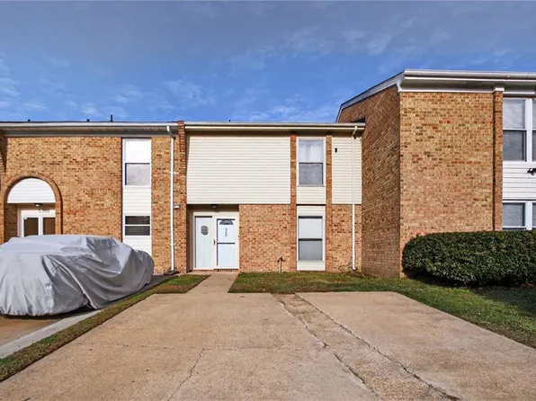 5366 Commons Ct, Virginia Beach, VA 23462