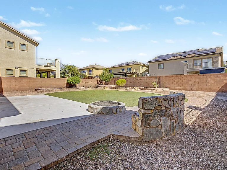 4204 Lower Saxon Ave — Photo 36