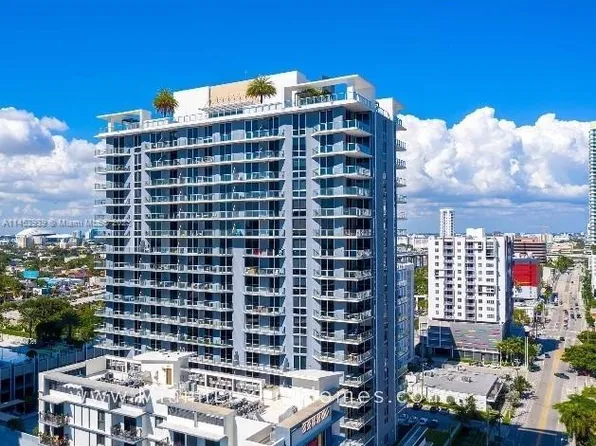 1010 SW 2nd Ave, Miami, FL