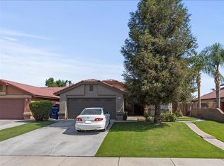 4528 Southern Breeze Dr, Bakersfield, CA 93313