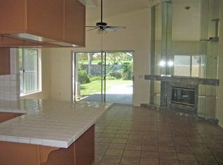 41275 Carlotta Dr, Palm Desert, CA 92211