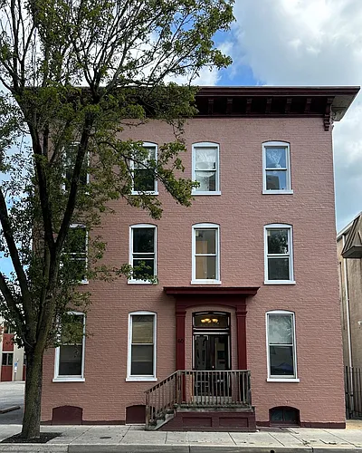 60 E Washington St #2E Photo 1
