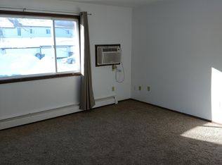 618 Heritage Dr #12, Brookings, SD 57006