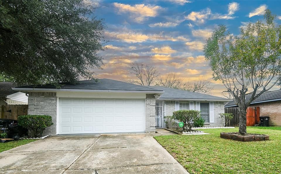1st image of 10023 Limewood Ln
