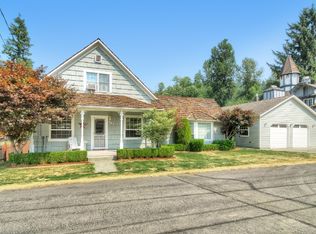 409 Cothary St, Carbonado, WA 98396