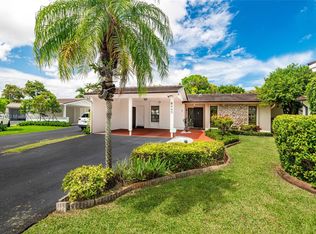 8445 SW 80th Pl, Miami, FL 33143