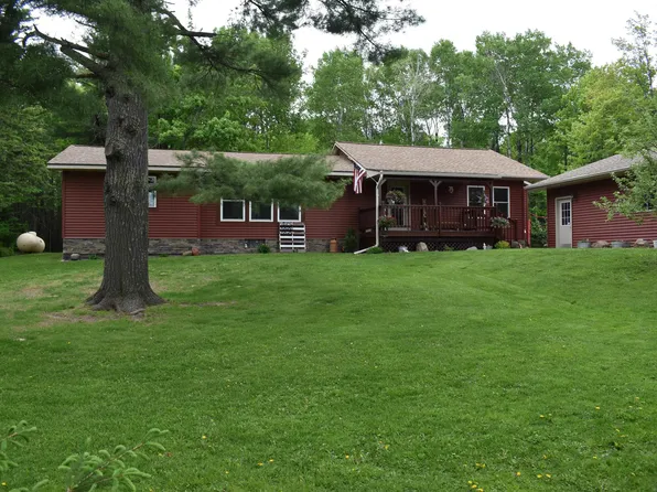 177 E Harney Rd, Esko, MN 55733