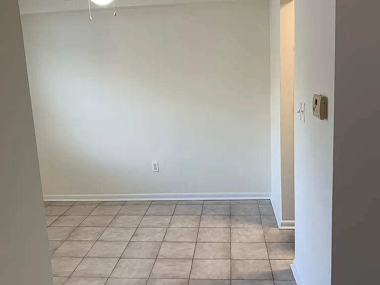 1531 Colonial Dr #104 — Photo 13