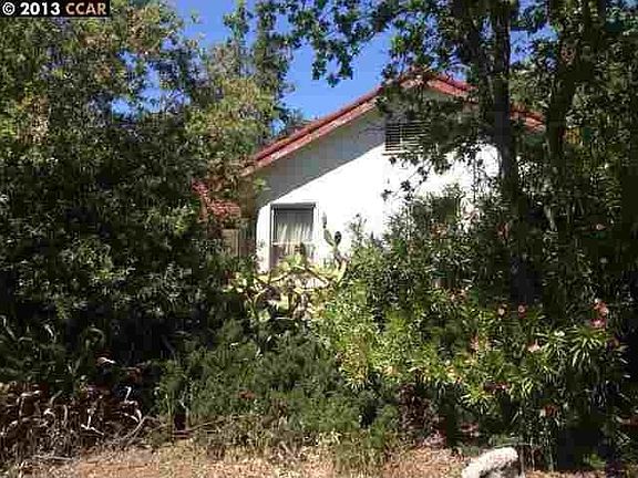 2nd image of 278 Nob Hill Dr