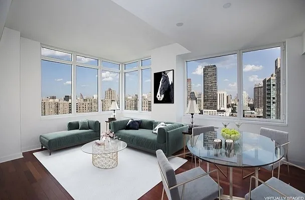 Sold by Nest Seekers International | media 14