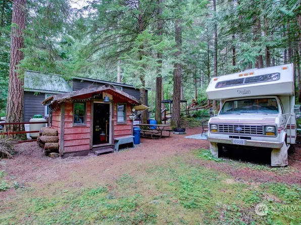 166 3 Big River Boulevard E, Deming, WA 98244