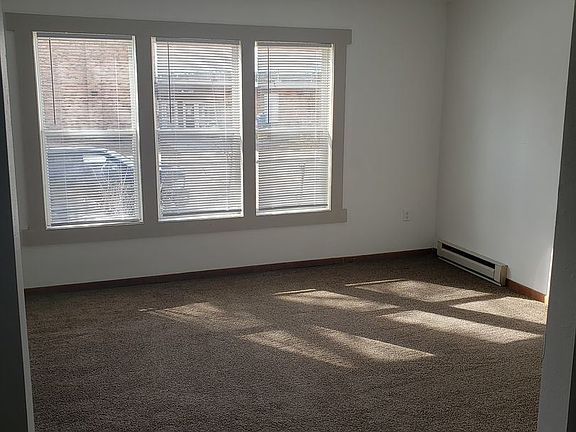 3rd image of 731 S 6th Ave #13803120