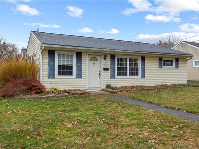 865 Oakwood Dr, Elyria, OH, 44035