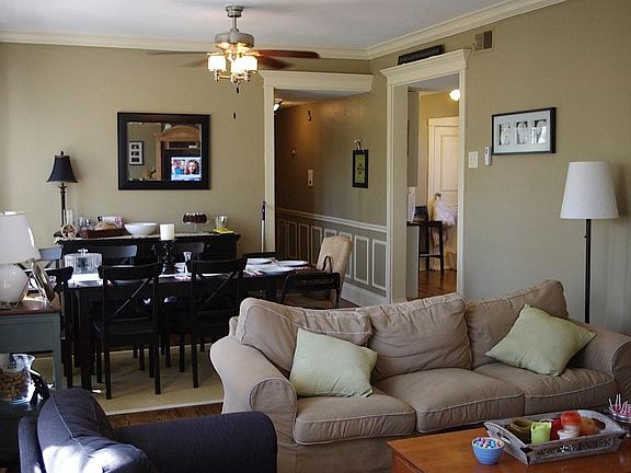 5th image of 2122 W Ainslie St APT 3