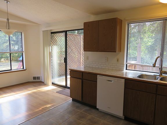 Kitchen and dining area