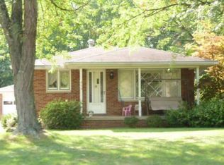 945 32nd St NW, Massillon, OH 44647