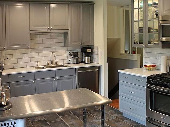 Lots of cabinet space