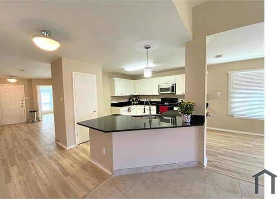 4th image of 3116 Nandina St