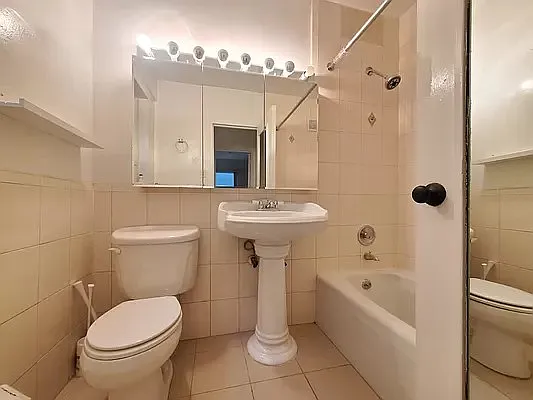 Rented by Corcoran | media 1