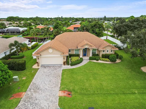 3211 SE River Vista Drive, Port St Lucie, FL 34952