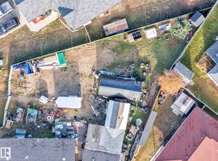 5228 49th Ave, Onoway, AB T0E 1V0