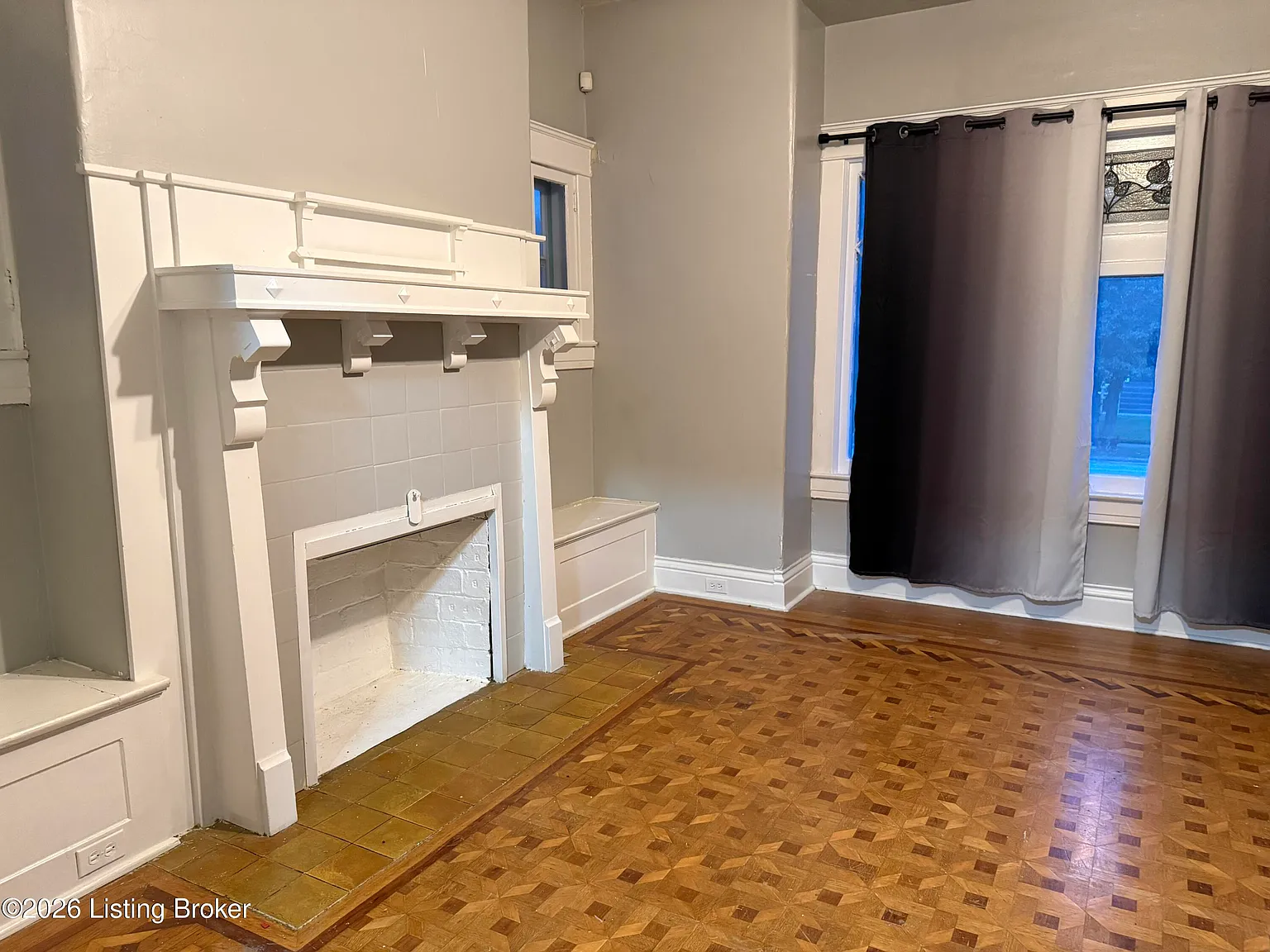3 bed, 1.0 bath, 1400 sqft, $1,295 — Photo 3