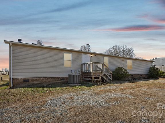 2nd image of 4648 Belvedere Dr
