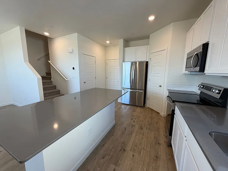 3932 Pinnacles Ct — Photo 6