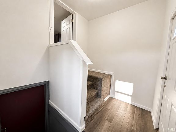 4th image of 301 N Starke St