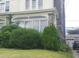 526 Spruce Ave, Upper Darby, PA 19082