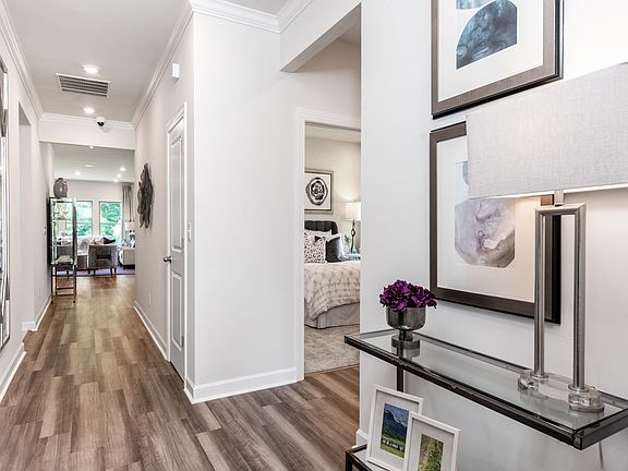 Nicholson floorplan as modeled at Larkhaven Hills.