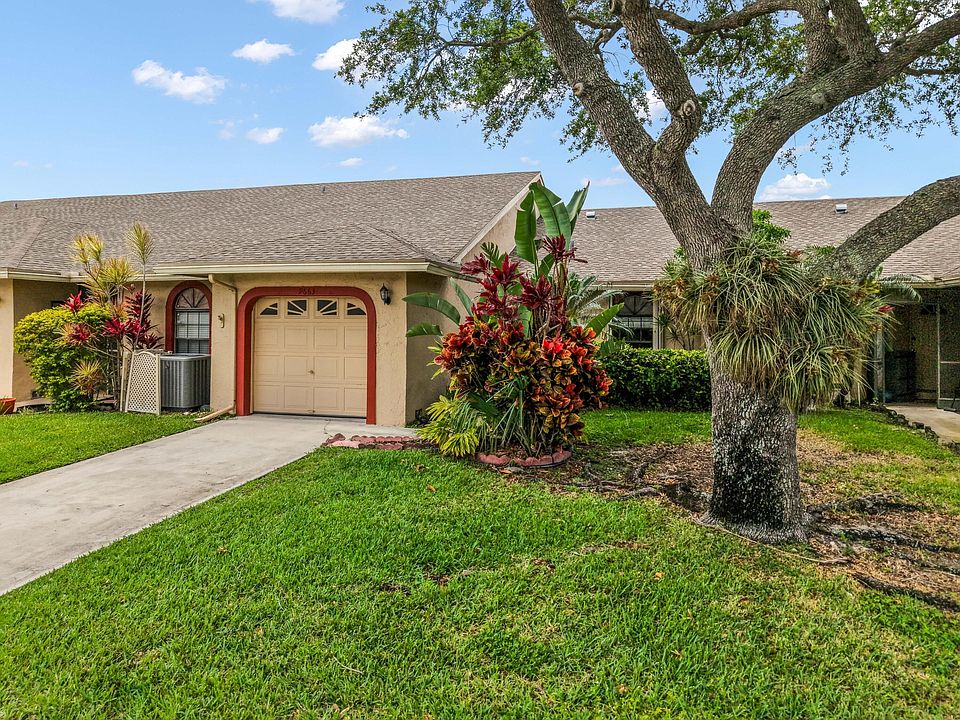 1st image of 9663 NW 76th Street