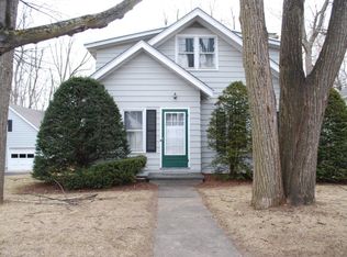 18 Addoms St, Plattsburgh, NY 12901