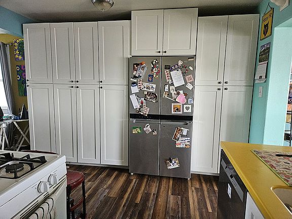 4th image of 212 W Rio Blanco Ave