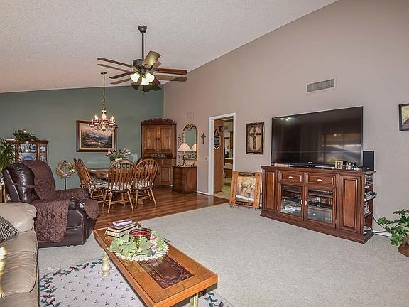 Living Room-Dining Room