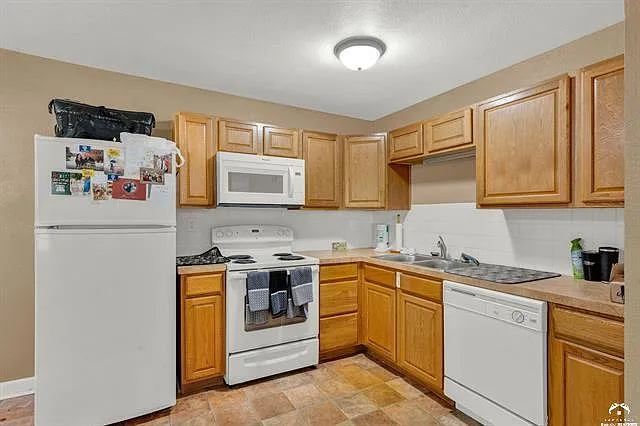 1011 W 24th St #1011 — Photo 39