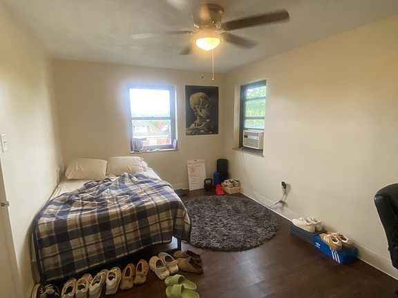 5th image of 420 Walnut Ave S #10775555