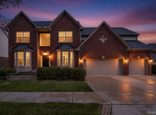756 Palermo, Troy, MI 48084