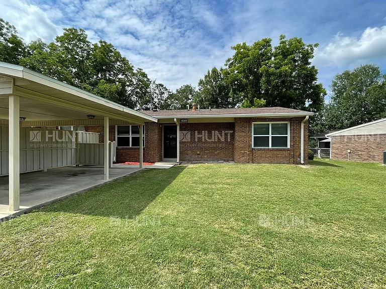 1417B Gemini Cir — Photo 2