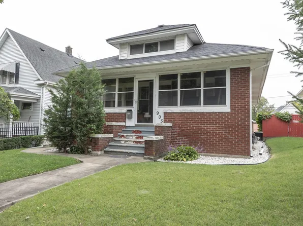 905 Wilcox St, Joliet, IL 60435