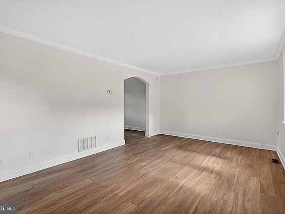 4th image of 116 Maple Hill Rd