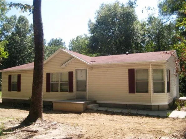 102 Ennis Rd SE, Milledgeville, GA 31061
